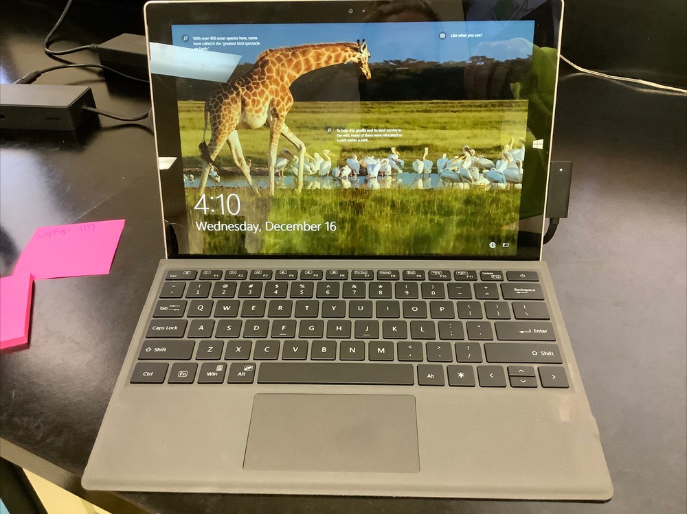 Microsoft Surface Does Not Stay Powered On 128GB