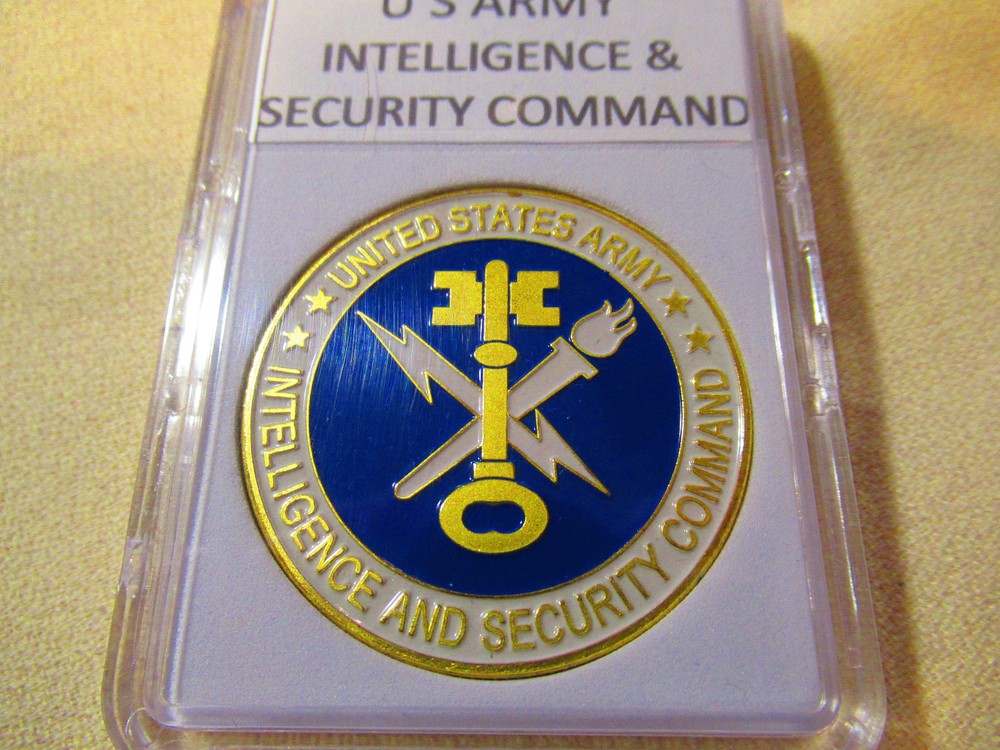 U S ARMY INTELLIGENCE & SECURITY COMMAND (INSCOM) Challenge Coin