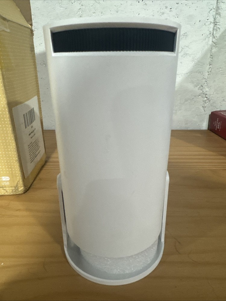 ultra hd high dynamic range projector