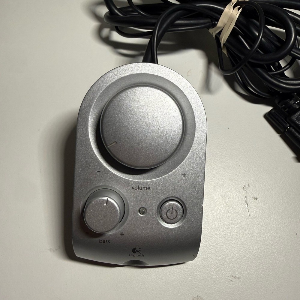 Logitech Z-2300 2.1 THX Computer Speaker System Replacement Controller Only OEM