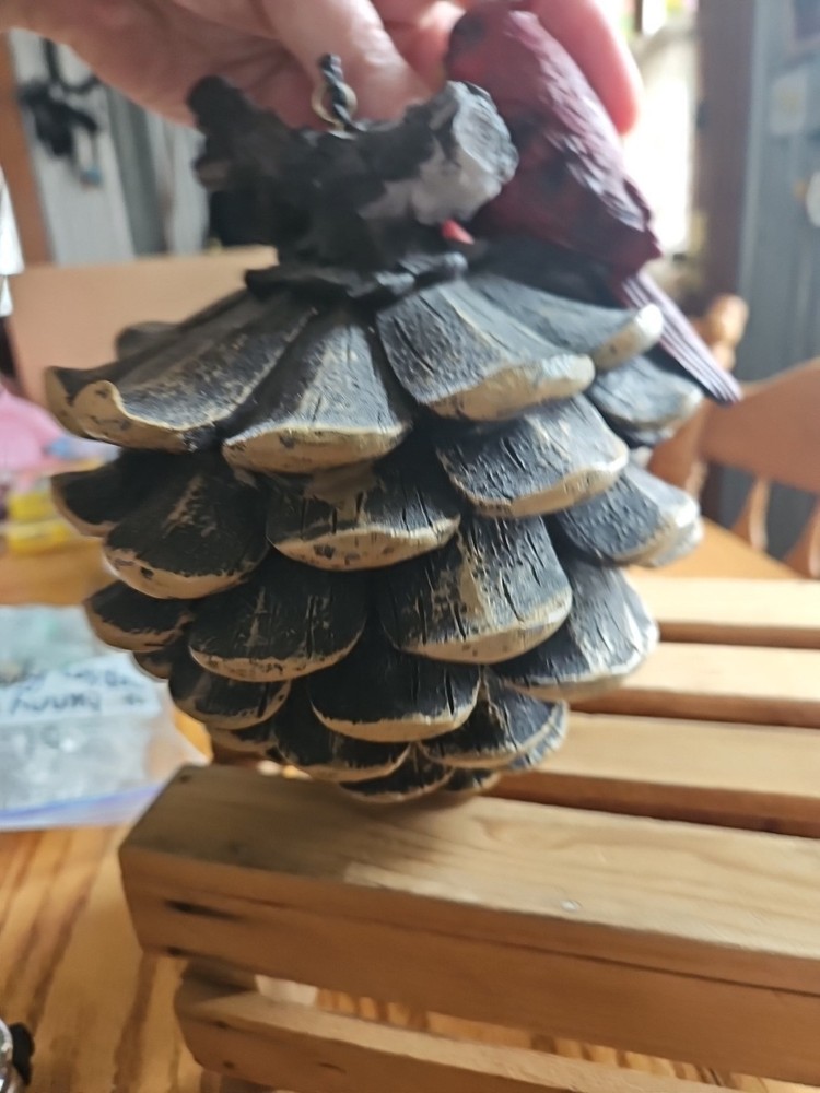 Cardinal Pinecone Birdhouse (B25)