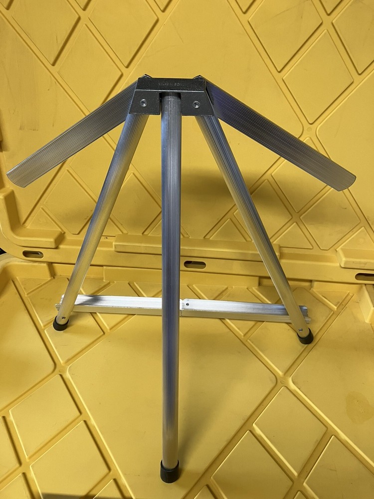 Apollo Aluminium Tabletop Tripod Easel