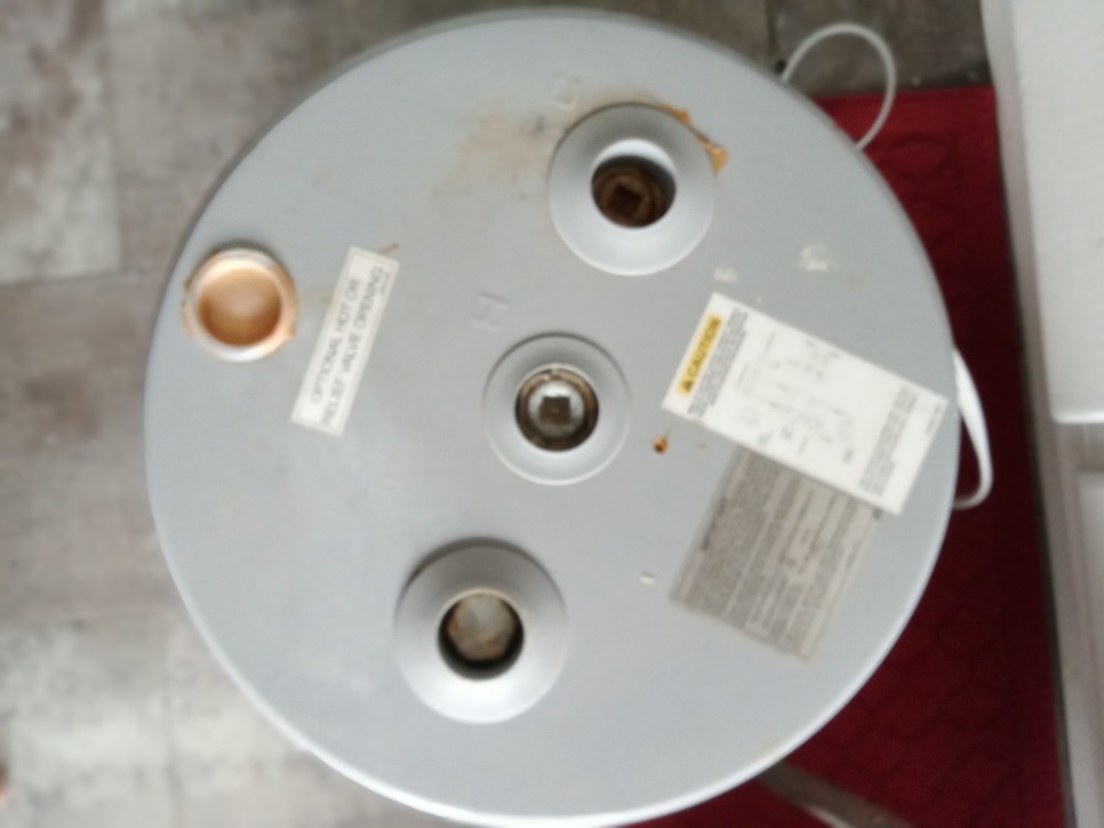 State Proline Commercial Electric Water Heater. 6 Gallon Used In Small Office.