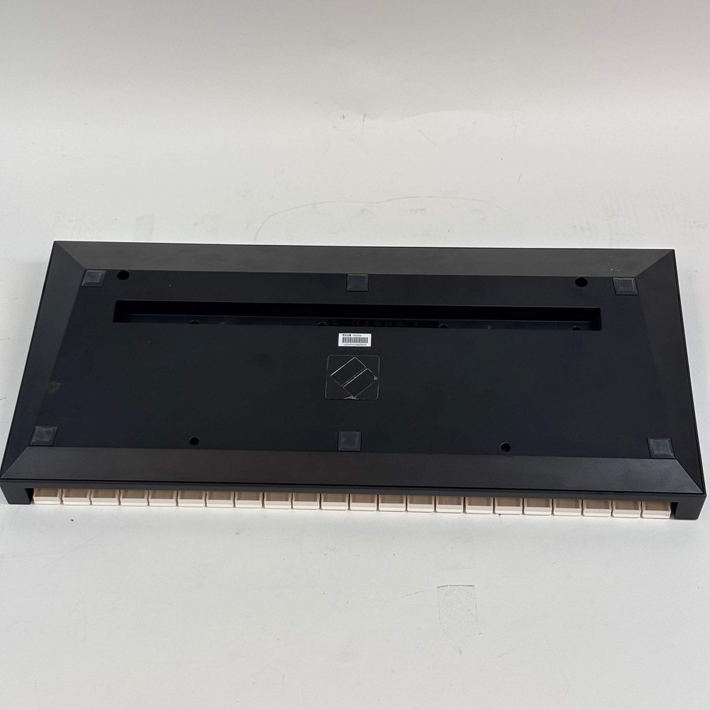 Novation Launchkey 37 MIDI Keyboard MK3