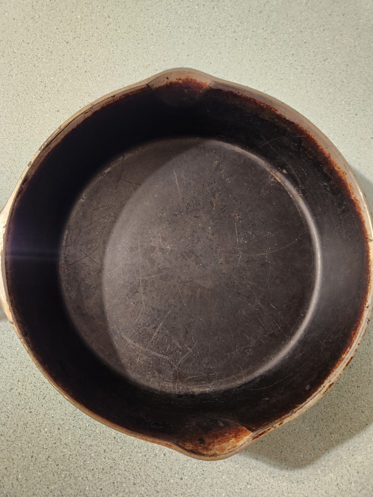 9” WAGNER WARE #7 SIDNEY O CAST IRON SKILLET