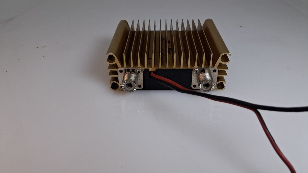 ZETAGI B150 HF POWER AMPLIFIER
