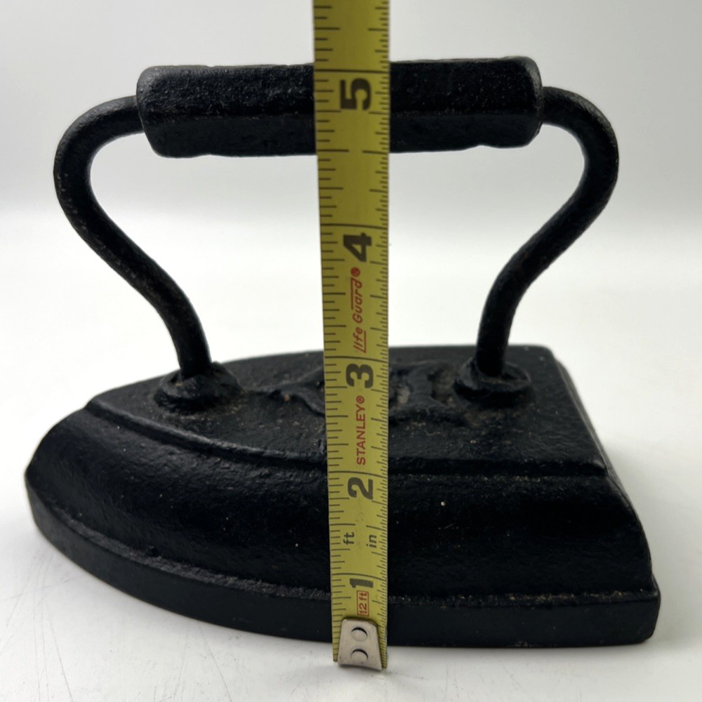 Vintage Flat Iron with Iron Handle #8 E&H Mfg Co.