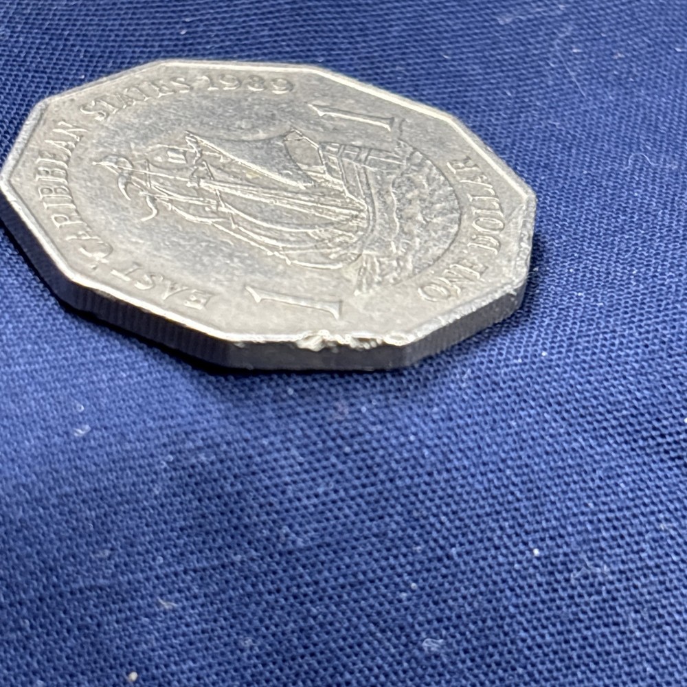 East Caribbean States 1989 One Dollar