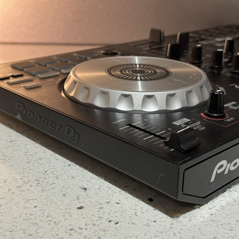 Pioneer DJ Performance DJ Controller DDJ-SB3