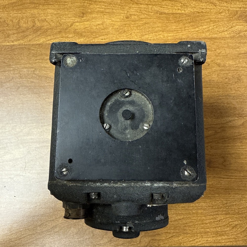 Airplane Slaved Gyro Type C-12