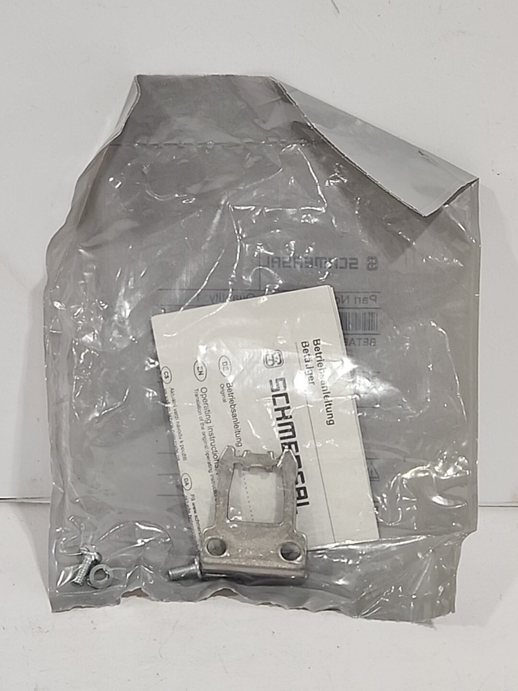 Schmersal 101122895 Right Angle Actuator Key - NEW