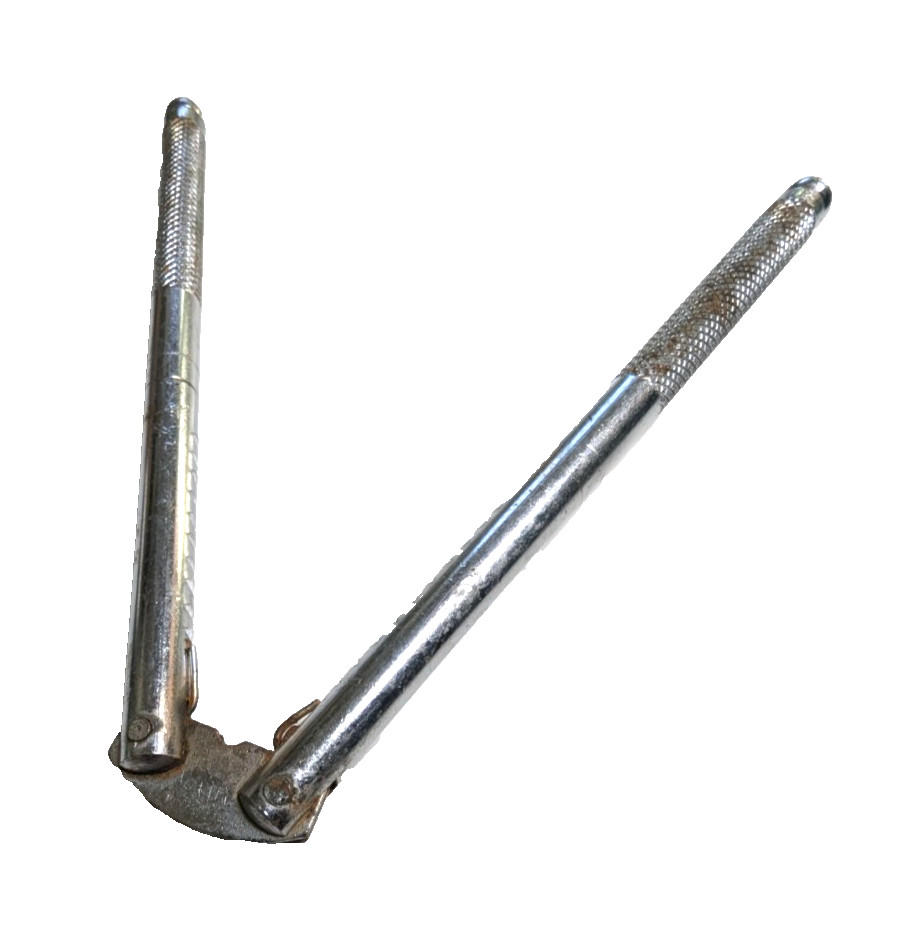 Metal Silver Nutcracker or Shellfish like Lobster & Crab