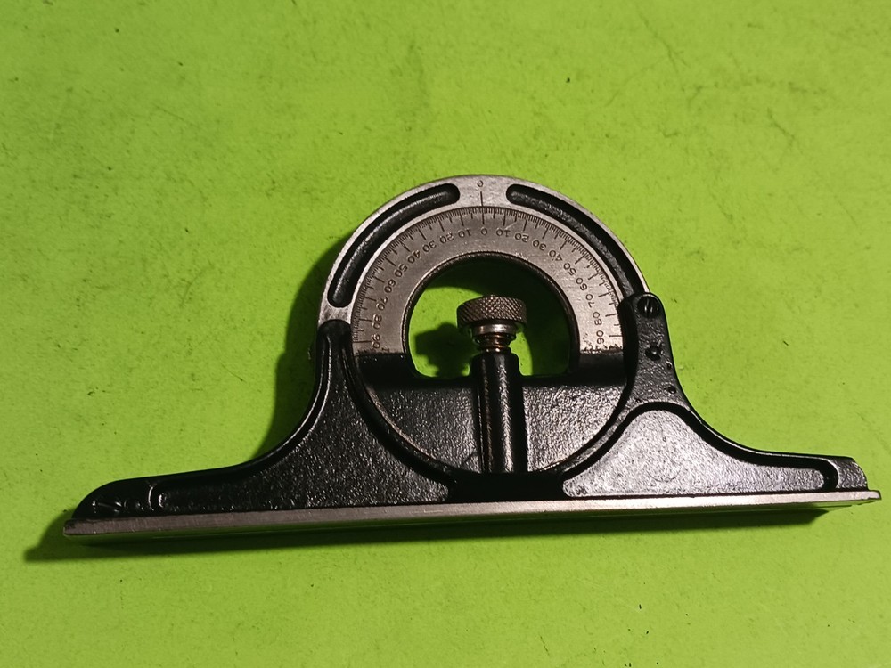 VINTAGE LUFKIN PROTRACTOR HEAD BLACK (FOR COMBINATION SQUARE) WORK GREAT