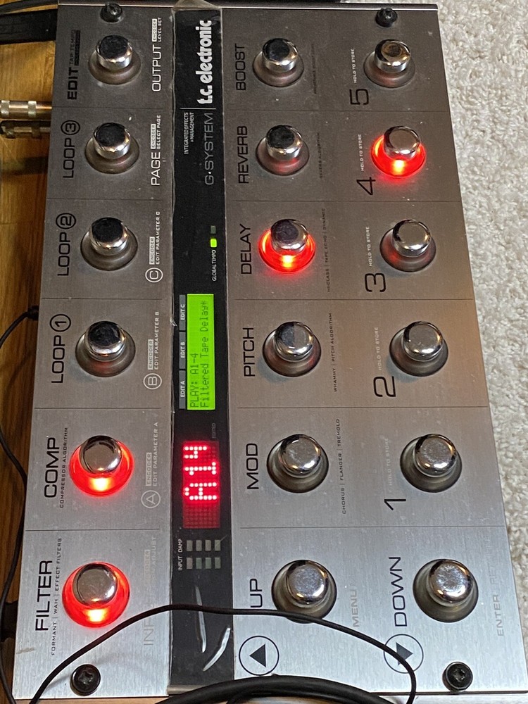 TC Electronic G-System Multi-Effects Guitar Effect Pedal & Nova Drive NDR-1