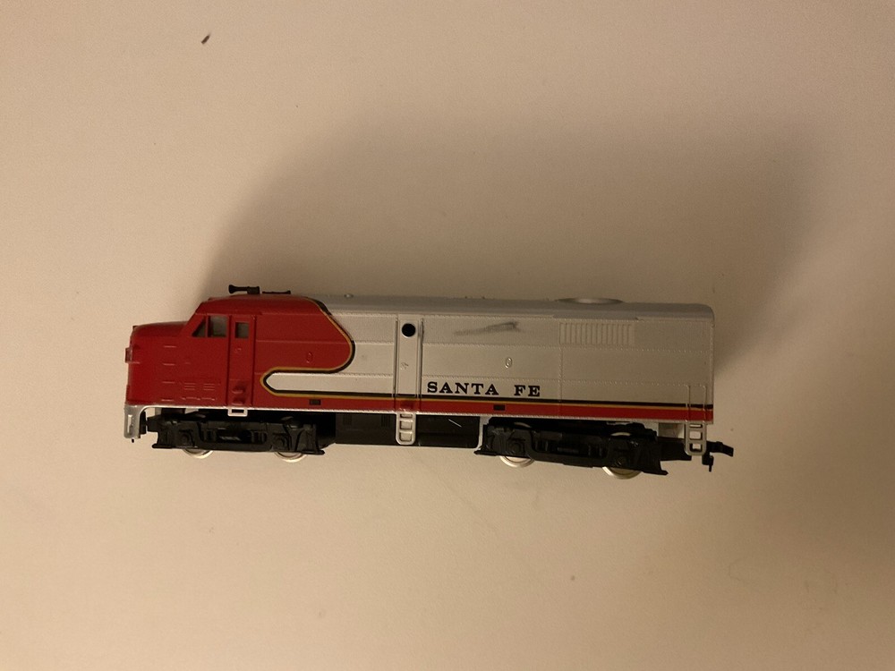Ho Scale Santa Fe B Liner