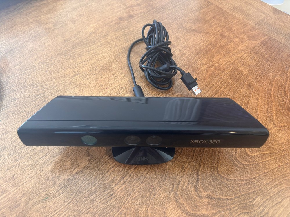 Microsoft 1414 Xbox 360 Kinect Sensor Bar Only - Black