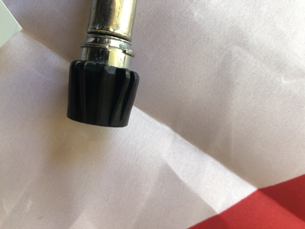 SCUBA REGULATOR /DRY SUIT HOSE NICE!