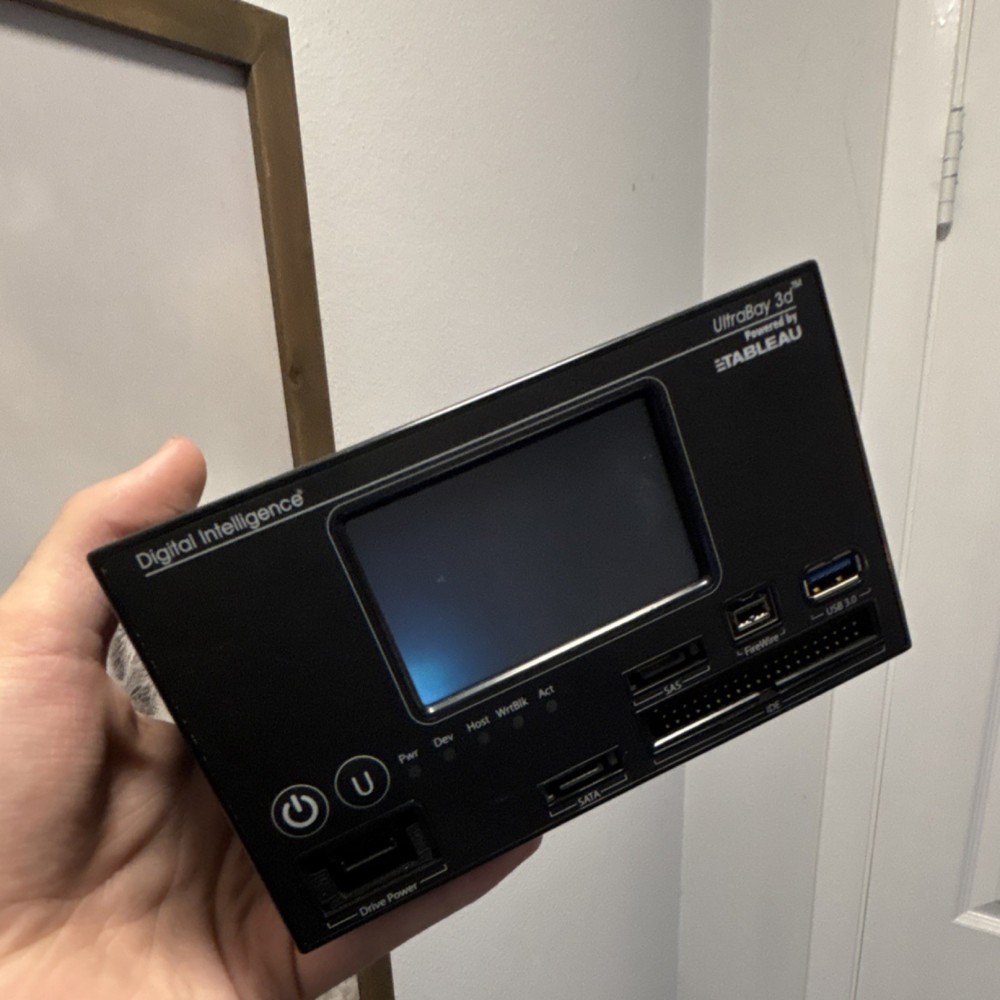 Digital Intelligence UltraBay 3D Forensic Workstation Powered by Tableau