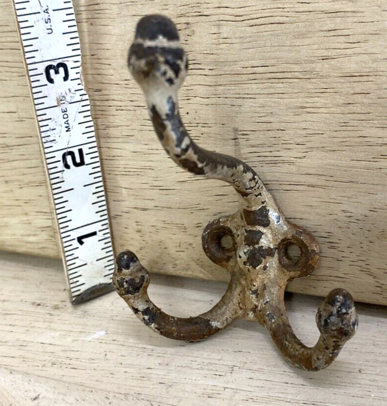 ANTIQUE WALL COAT HOOK Iron Metal Primitive