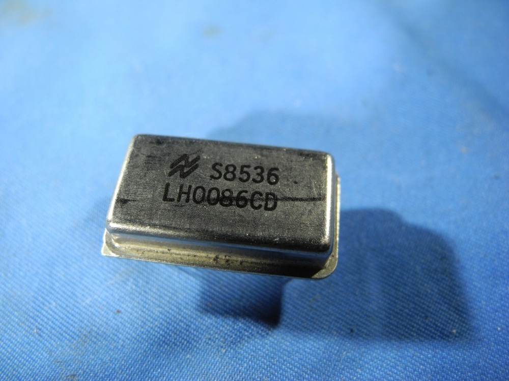 LH0086CD National Semiconductor Digitally-programmable-gain Amplifier NOS