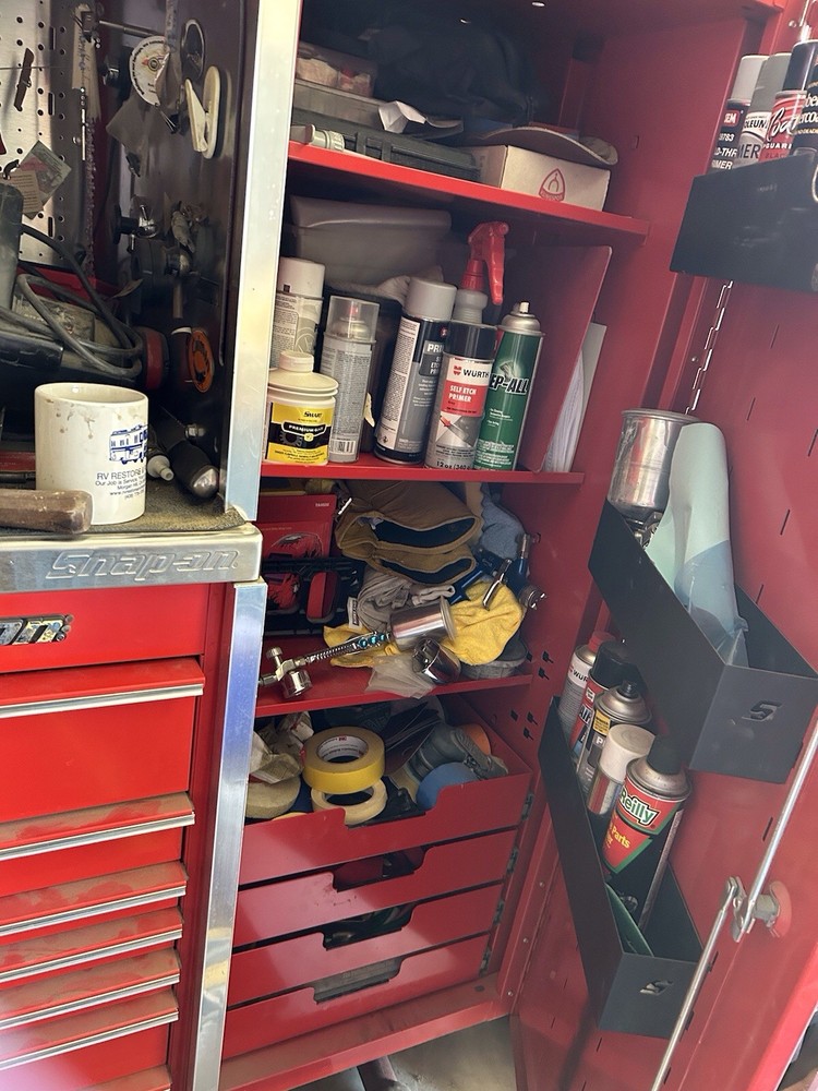 Snap on toolbox with tools, auto body￼
