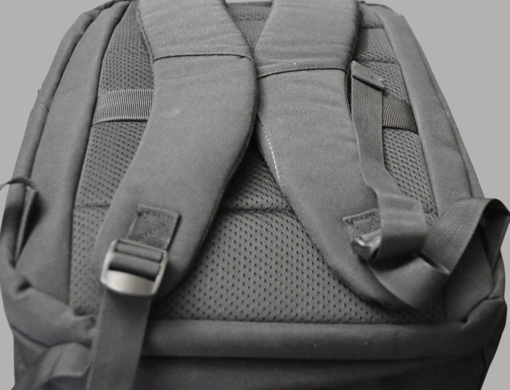 Heli Pack Black Red Ski Snowboard Backpack Outdoors USB Cable 15x10x4