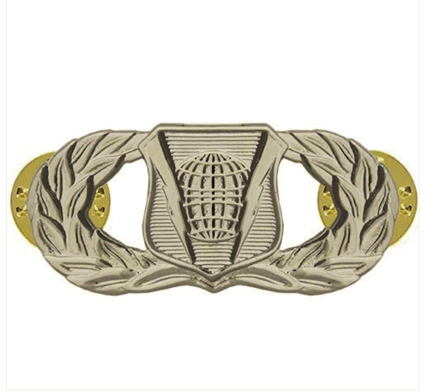 Vanguard AIR FORCE BADGE: COMMAND AND CONTROL - MIDSIZE