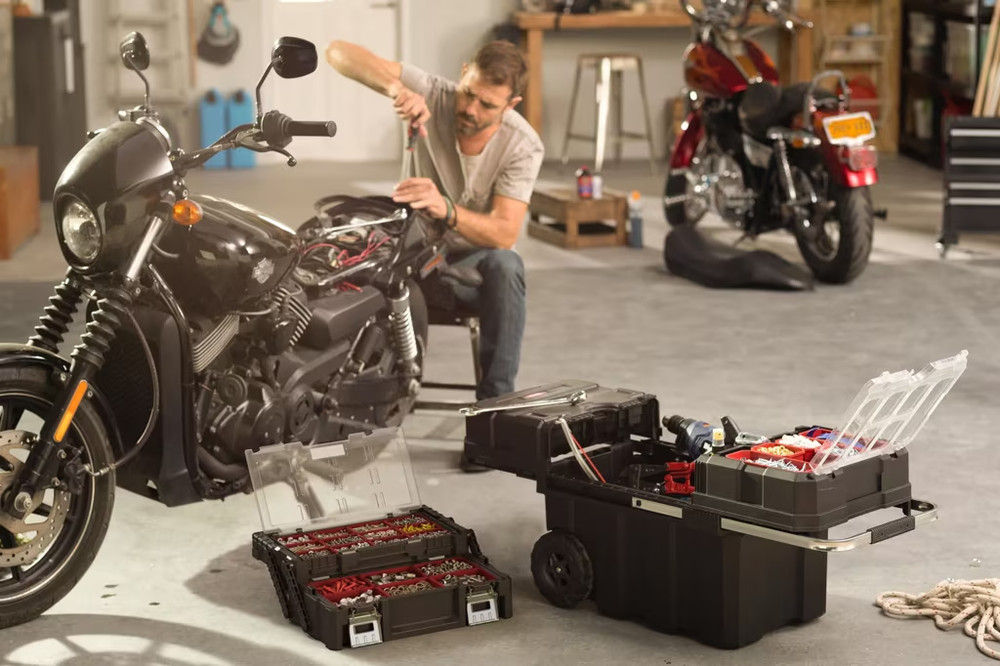 Masterloader Rolling Tool Box w/ Cantilever Organizer Black, Broken