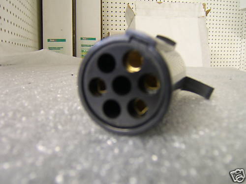 7 ROUND to 4 PIN TRAILER LIGHT ADAPTER