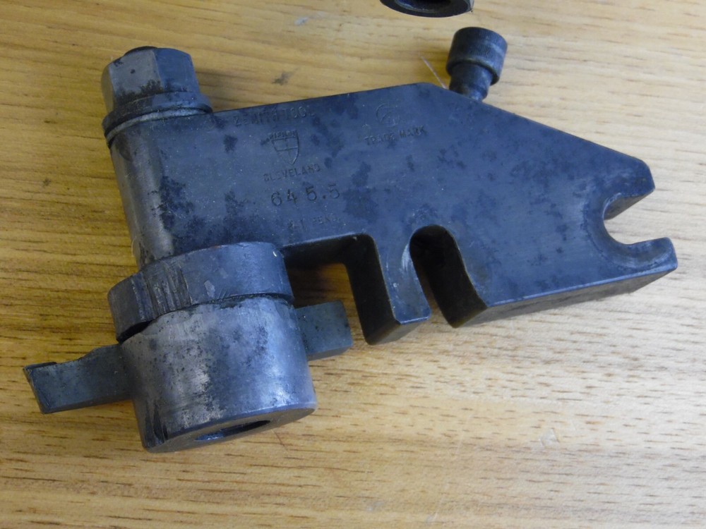 Zenith tool cleveland change lath tool holder