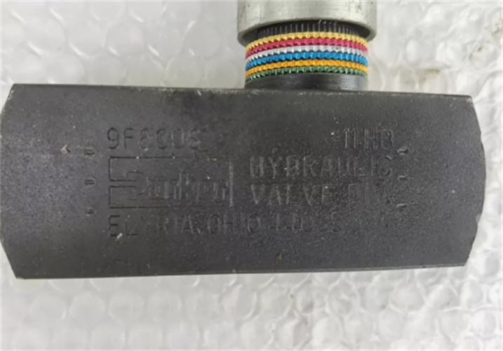 New Parker 9F800S Hydraulic Flow Control Valve Fast Ship