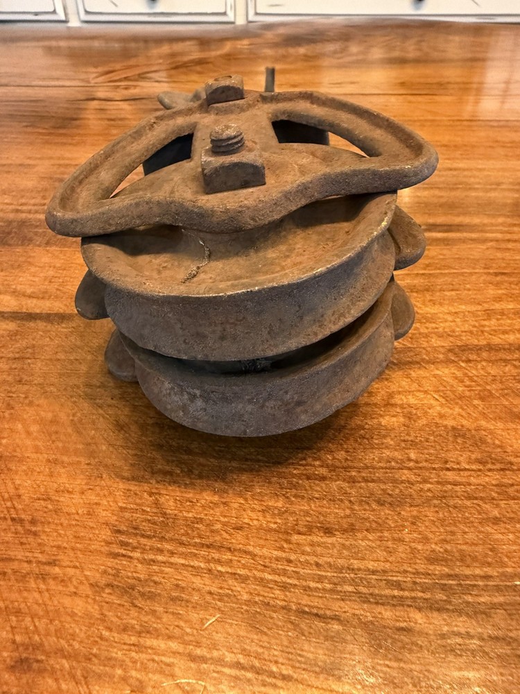 Vintage Rustic Cast Iron Block & Tackle Pulley