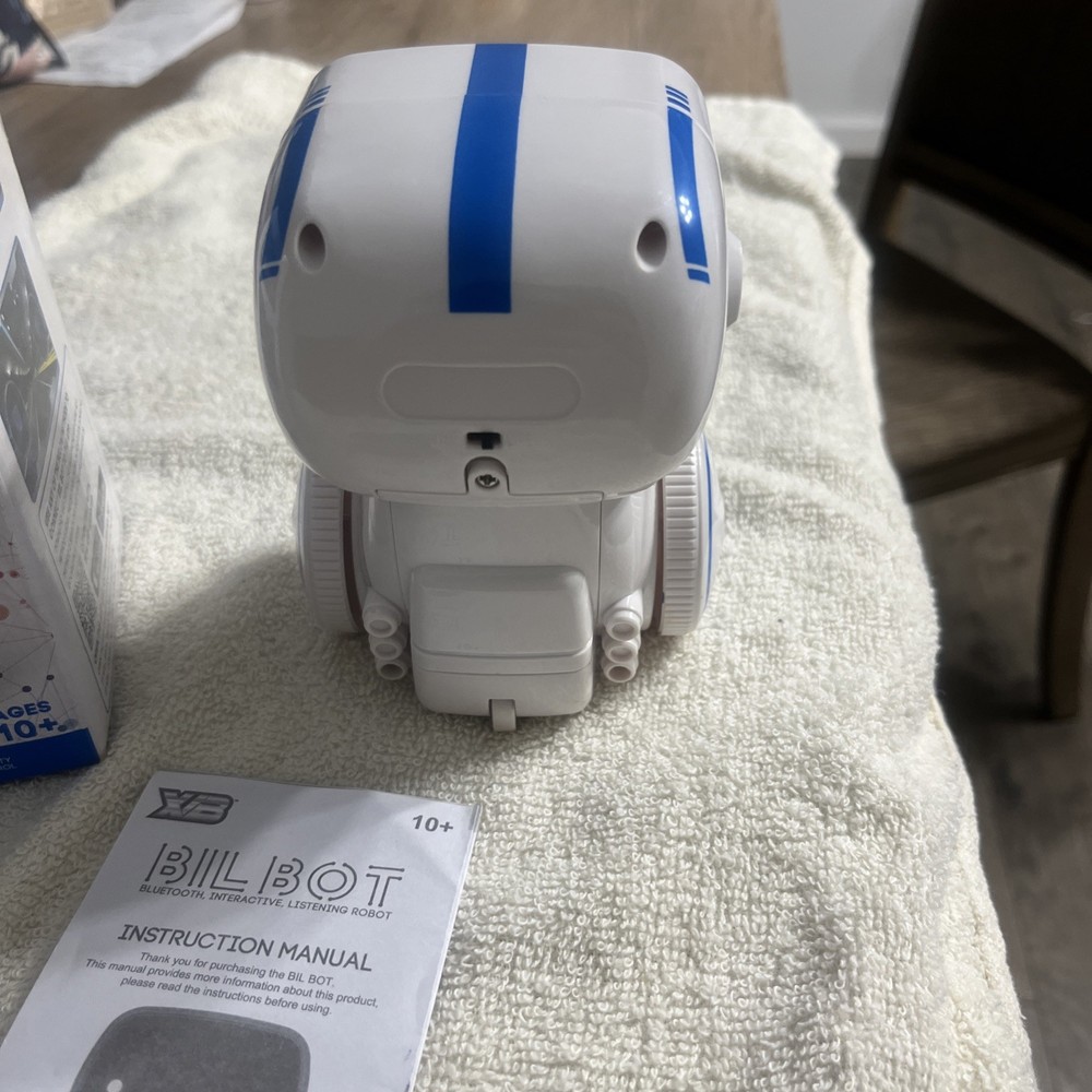 Bilbot Bluetooth Interactive Listening Robot Wireless or Voice Control