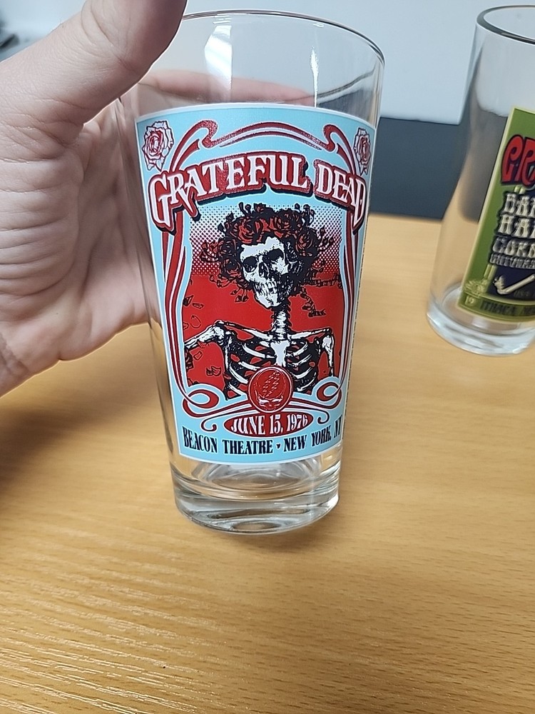 (4) 2019 Grateful Dead Glasses Pint