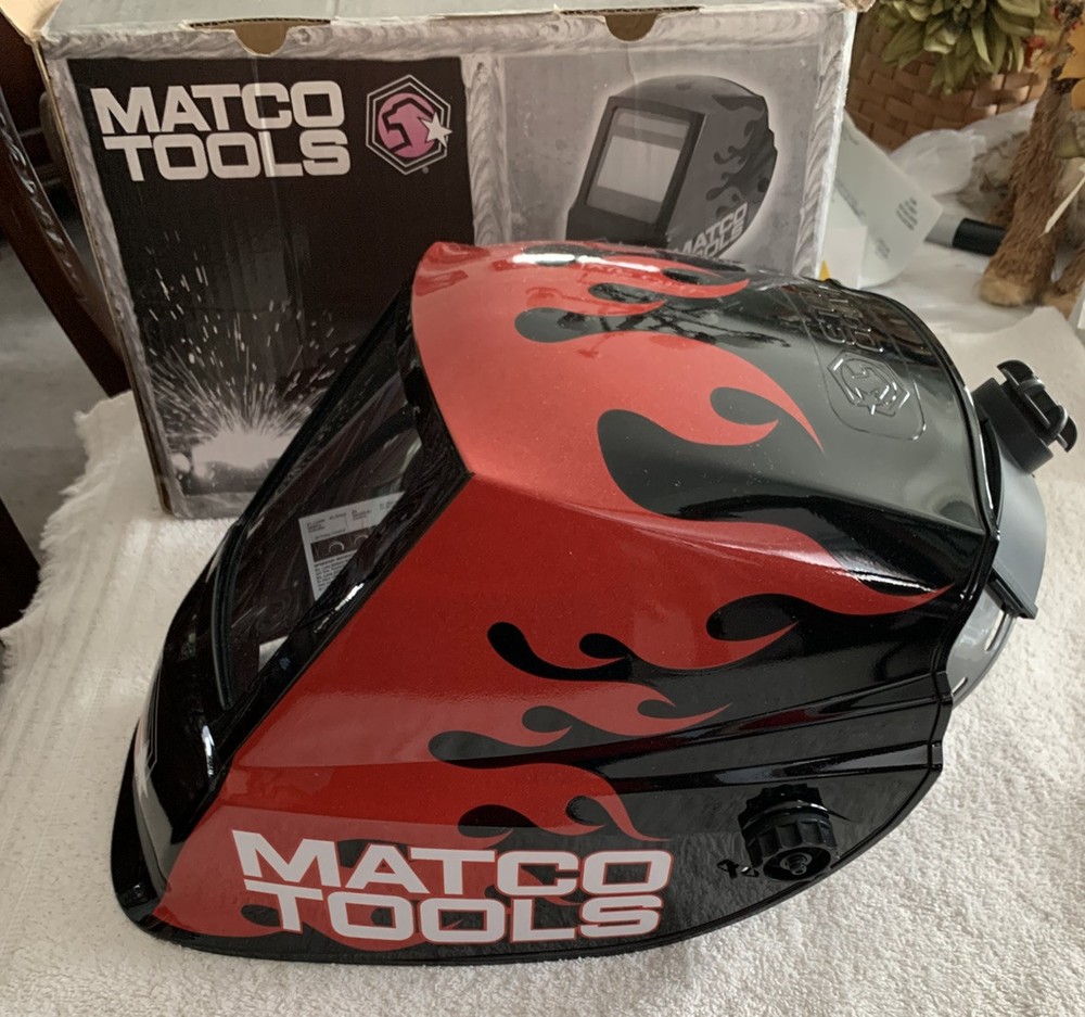 Matco Tools Auto Darkening Solar Powered Four Sensor Welding Helmet