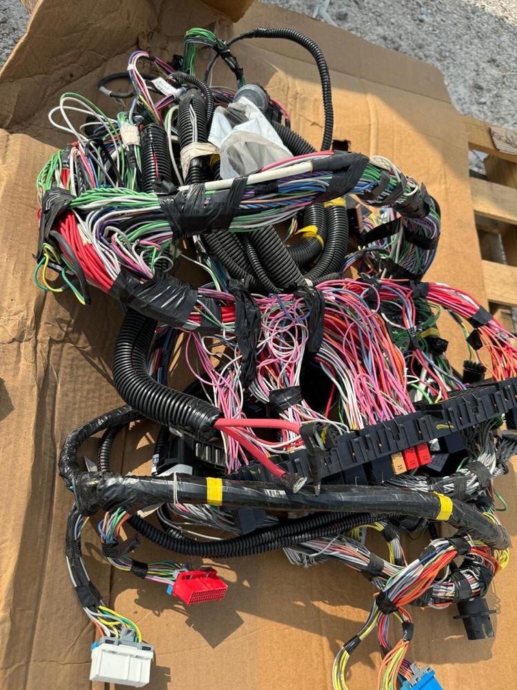 INTERNATIONAL PROSTAR Wiring Harness Dashboard Console ,Cab & Dash 2013-2017