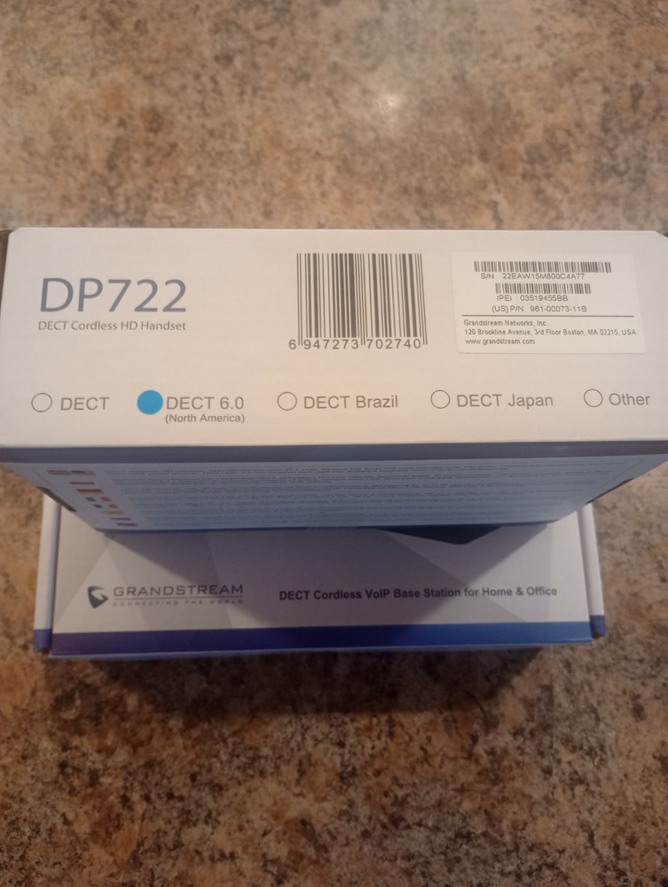 Grandstream DP752 + DP722 DECT VoIP Base Station w/ Cordless Handset Long Range