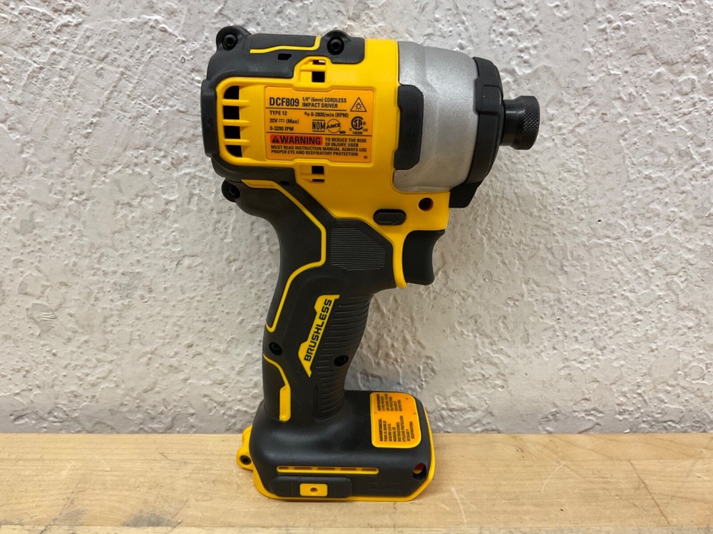 DEWALT DCF809D1 ATOMIC 20V Brushless Cordless Compact 1/4” Impact Driver Kit
