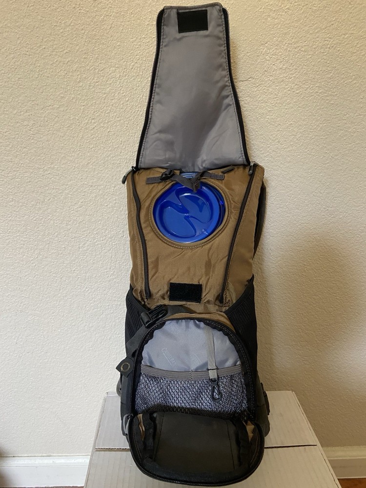 Camelbak Lobo Hydration Pack w/2 Liter Bladder