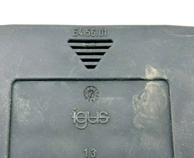 Lot of 2 New Igus E4.56.01 Outer Links