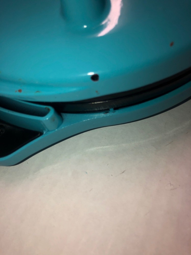 Bella Cake Pop and Donut Hole Maker