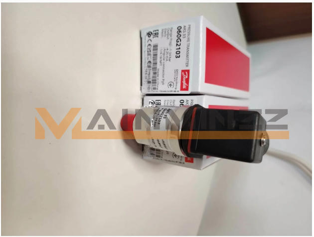 1PC New Danfoss AKS33 060G2103 pressure transmitter
