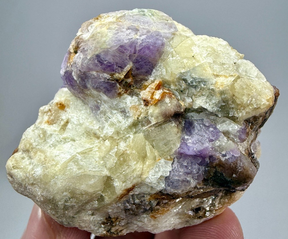 99 Gr. Fluorescent Sharp Tenebrescent Hackmanite Crystal with Winchite On Matrix