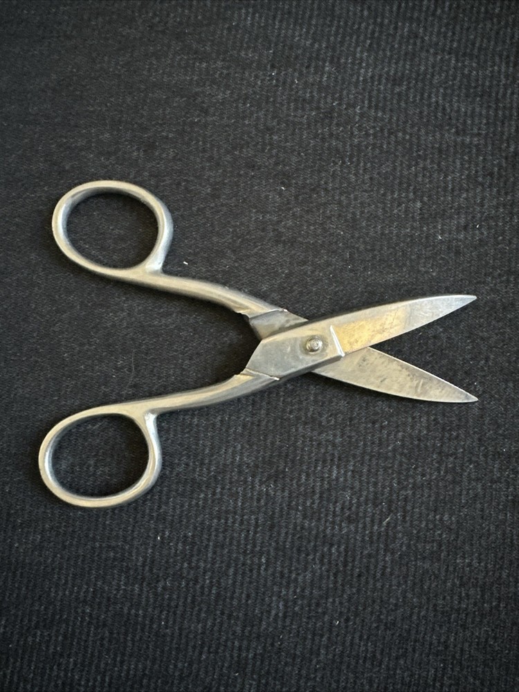 Aero 4.5” Fly Tying Scissors