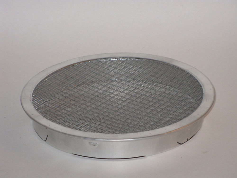 Rain Barrel Screen: 6 inch metal screen