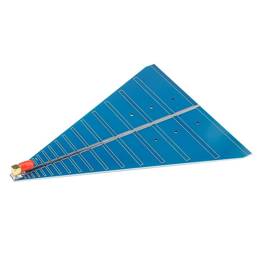 Directional UWB Antenna 800M 6G for Wide Frequency Coverage RF Applications