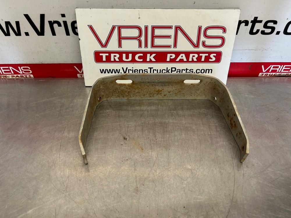 KENWORTH K054-1623 BRACKET-EXHAUST