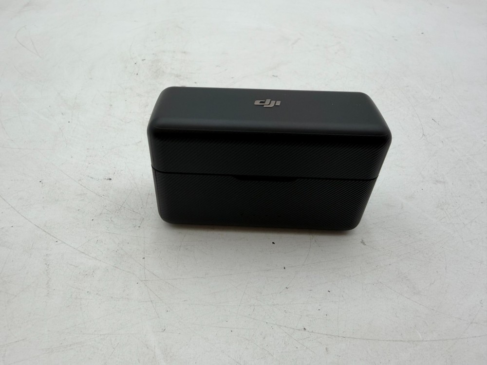 DJI Mic Dual Channel Wireless Microphone Transmitters & Receiver Case