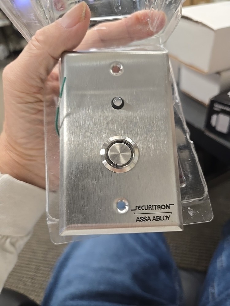 Securitron - PB4LA-2 - Securitron PB4LA-2 Push Button, Illuminated, (RS1019)