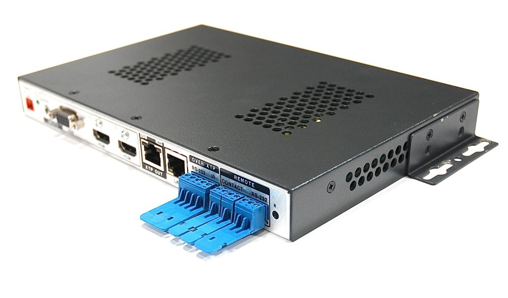 Extron XTP T USW 103 Three Input XTP Switcher Integrated Transmitter